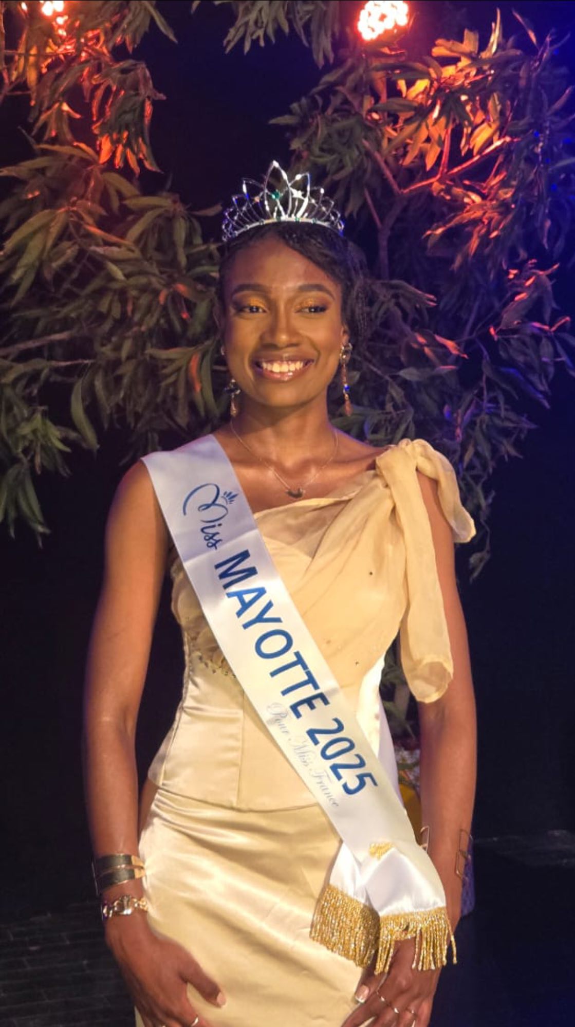 Miss-Mayotte-2.jpg (200 KB)