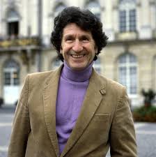 Mouloudji.jpg (7 KB)